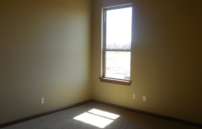 3 beds, 2 baths, $1,950