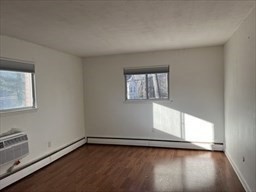 2 beds, 1 bath, 1,010 sqft, $2,500, Unit 5