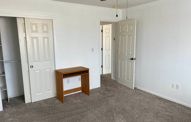2 beds, 2 baths, $1,725, Unit UNIT 4702