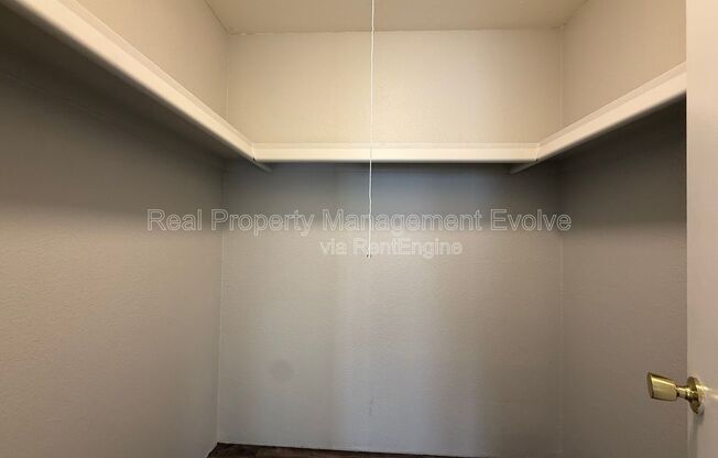 2 beds, 2 baths, 919 sqft, $1,445, Unit Apt 1062