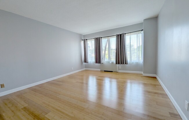 1 bed, 1.5 baths, 827 sqft, $2,900, Unit 306