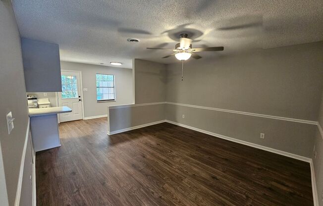 2 Bedroom 2 Bath condo Powell available for immediate move in!