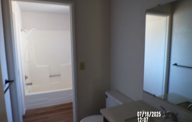 099-03 - 1733-1735 NW Grant Ave. Corvallis, OR 97330