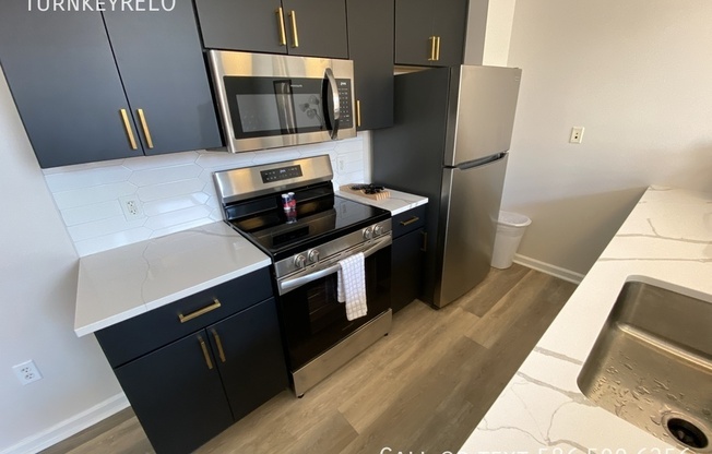 76 W Adams Ave