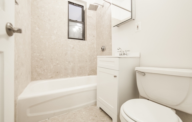 Studio, 1 bath, $2,595, Unit 2B