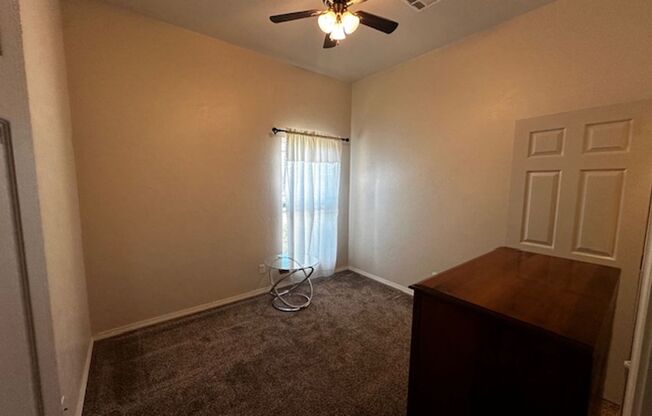 3 beds, 2 baths, $3,000