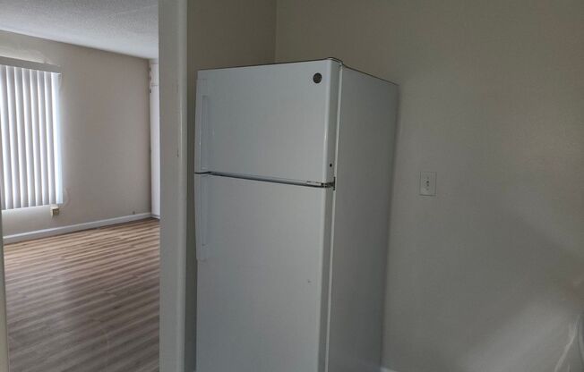 M-5729/5731 California Ave 7 Units