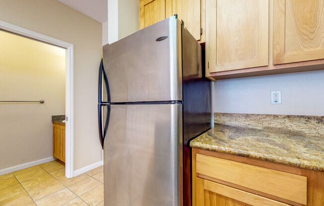 1 bed, 1.5 baths, $1,995, Unit #19