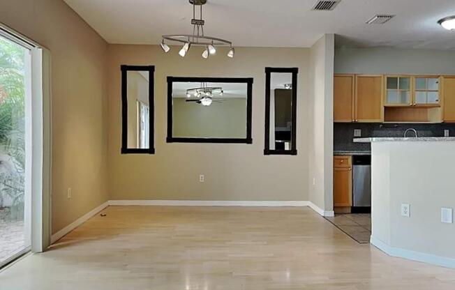 12751 SW 28 CT