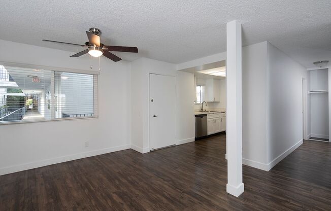 2 beds, 2 baths, 1,057 sqft, $3,295, Unit 204