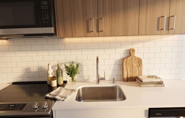 Studio, 1 bath, 437 sqft, $1,602, Unit 307