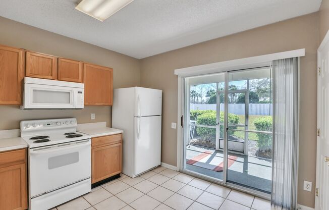 2 beds, 2.5 baths, $1,700, Unit Unit 1804