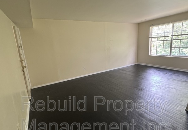 3901 GROVELAND AVE