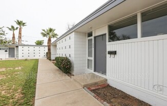 249 S HOBSON