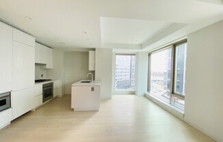 135 Seaport Blvd