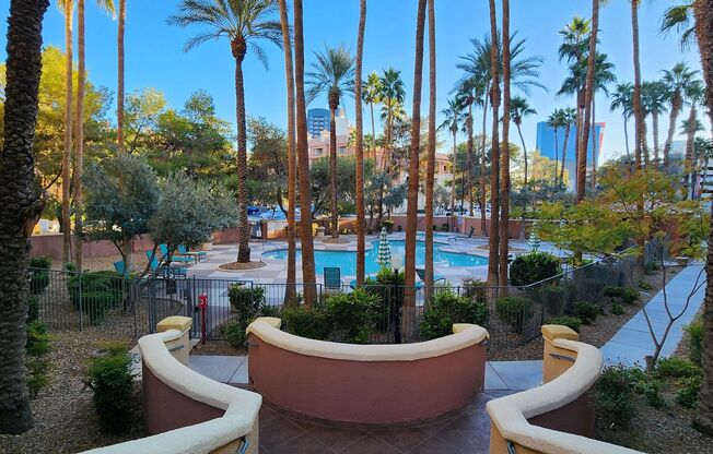 2 beds, 2 baths, $2,000, Unit # 326