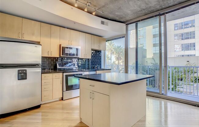 1 bed, 1 bath, $1,850