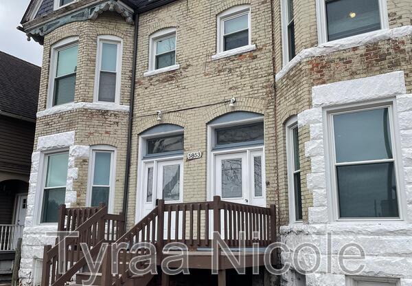 5853 3 AVE