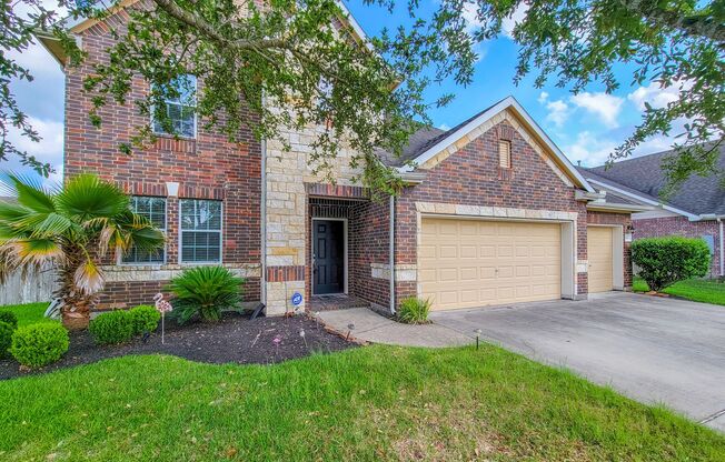 Gorgeous 2 Story in League City