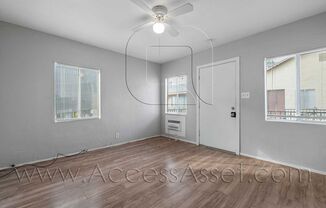 Studio, 1 bath, 400 sqft, $1,095, Unit 3