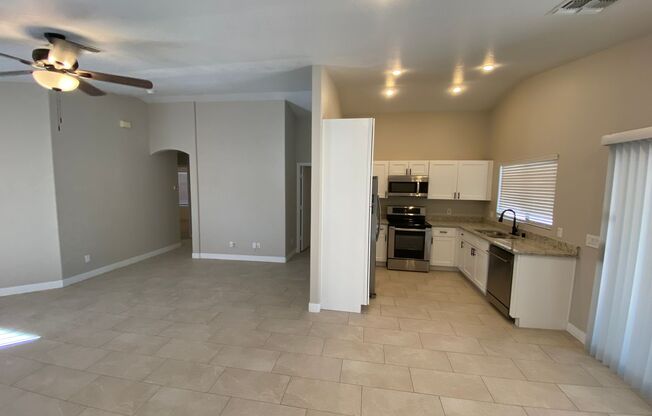 Renovated Super Sharp 3 bedroom, 2 bathroom in Excellent Location