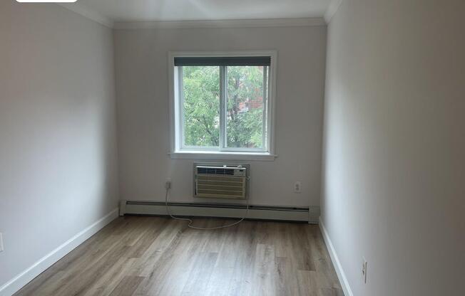 1443 5 AVE