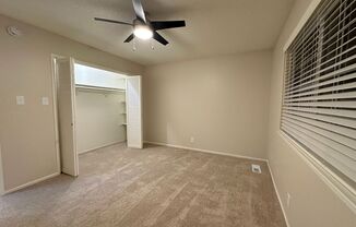 2 beds, 2 baths, $2,500, Unit 4369