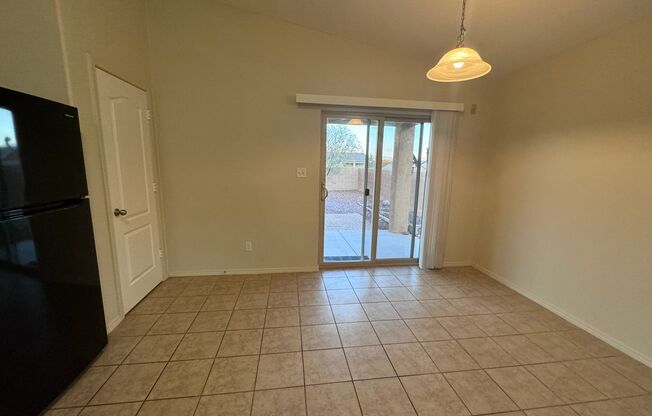 3 beds, 2 baths, $1,825