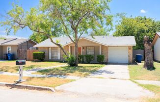 3 bedroom 2 bath home Near SAMMC, Ft. Sam Houston area!