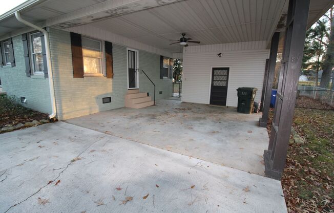 Lawn care included! Cute home in Athens near Julian Newman Elementary!