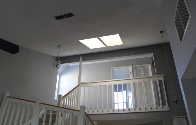 Spacious Townhome in Pelican Bay!
