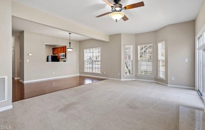 305 ANTERBURY DR