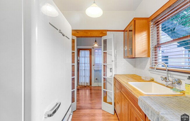30 PALOMA AVE