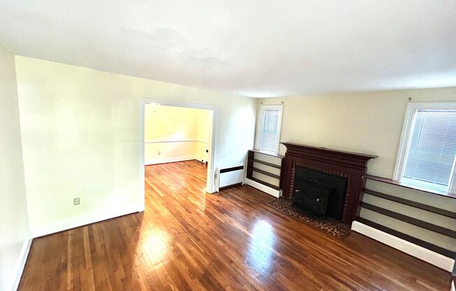2812 Groveland Ave