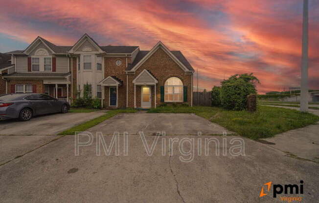 763 HUNTERS QUAY