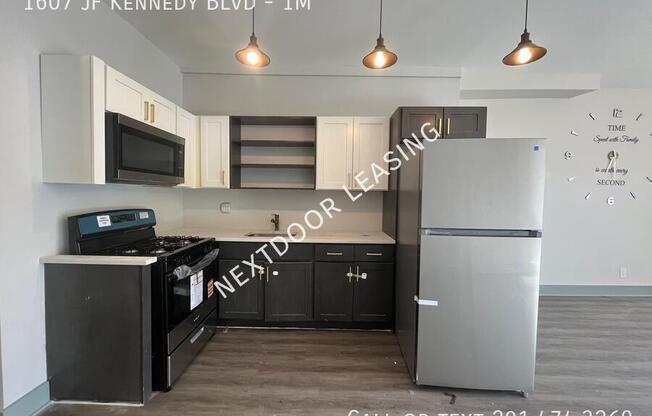 1607 JF KENNEDY BLVD