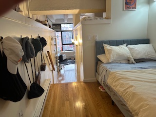 1 bed, 1 bath, $2,700, Unit 332