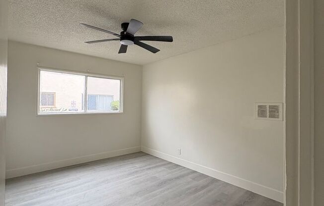 3 beds, 1 bath, 1,075 sqft, $2,695, Unit 14518 S Berendo Ave-B