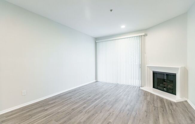 2 beds, 2 baths, 1,150 sqft, $3,398, Unit 112