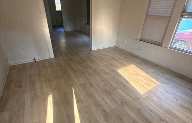 A charming 3-bedroom, 1-bathroom home located in the vibrant city of Beaumont, TX!