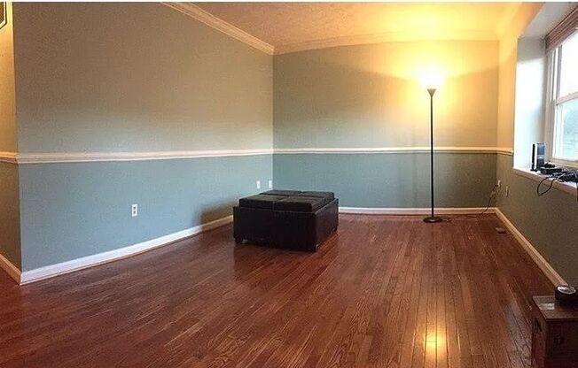 Lovely 3-Bedroom Aberdeen Townhome with Yard