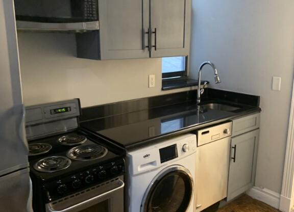 1 bed, 1 bath, $4,495, Unit 19