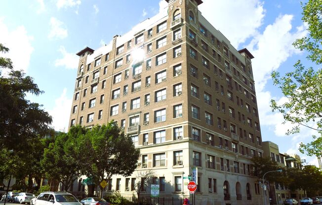 808-12 W Junior Terrace