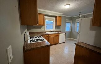 3 beds, 2 baths, $1,450