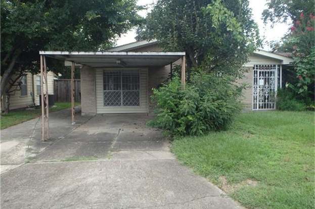 2318 BRON HOLLY DR