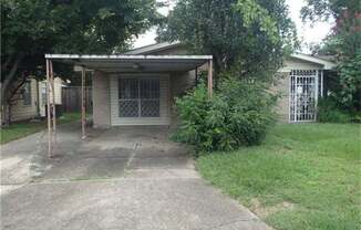 2318 BRON HOLLY DR