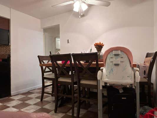 260 E 238 ST