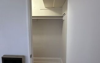 1 bed, 1 bath, 570 sqft, $1,295, Unit 406