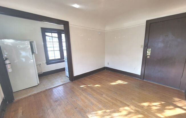 Studio, 1 bath, $745, Unit 311