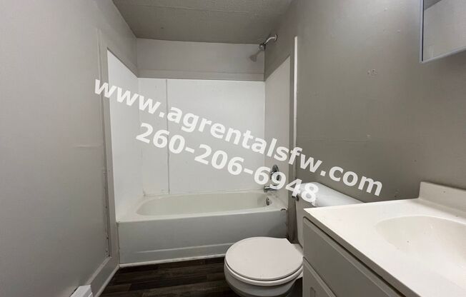 3 beds, 1 bath, $1,085